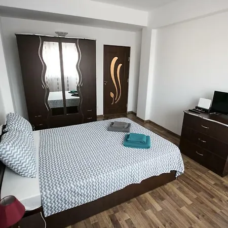 Bright Studio Near The Old Town *